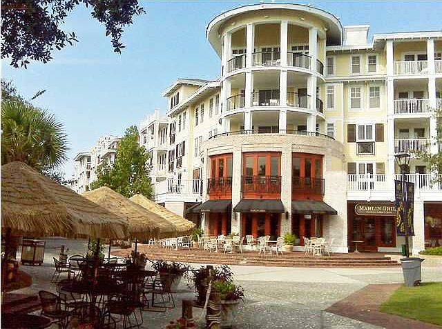 1st image of 561 Baytowne Wharf Blvd #561