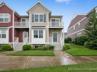 4314 Saint Annes Ave SE, Kentwood, MI