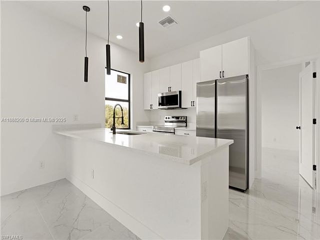 1st image of 853 Frederick Reid St E #0