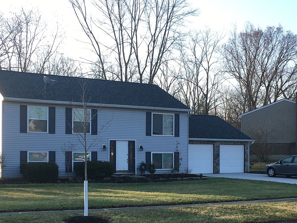 1st image of 8904 Meadow Dr