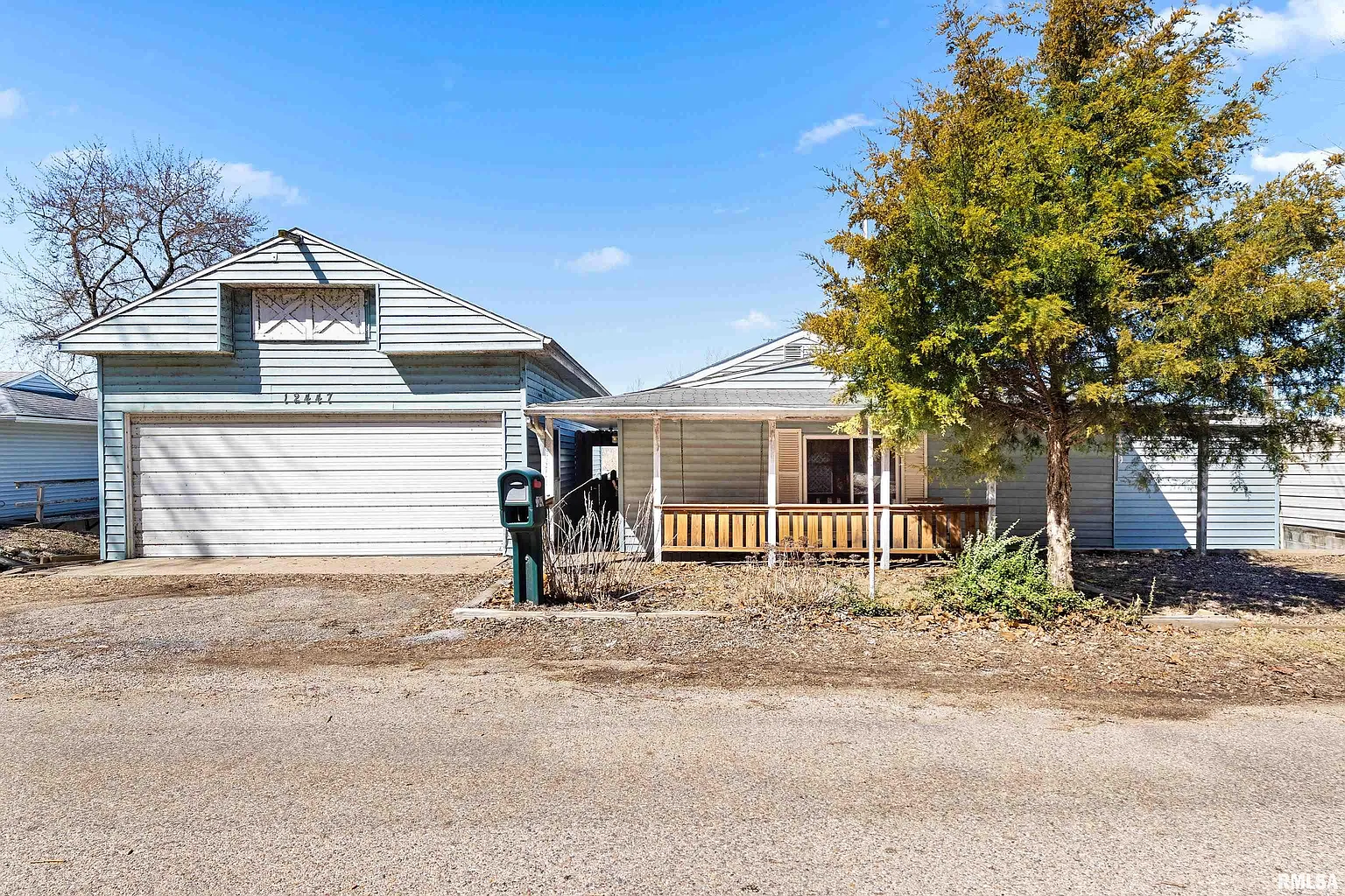 12447 Sunset Dr photo 1