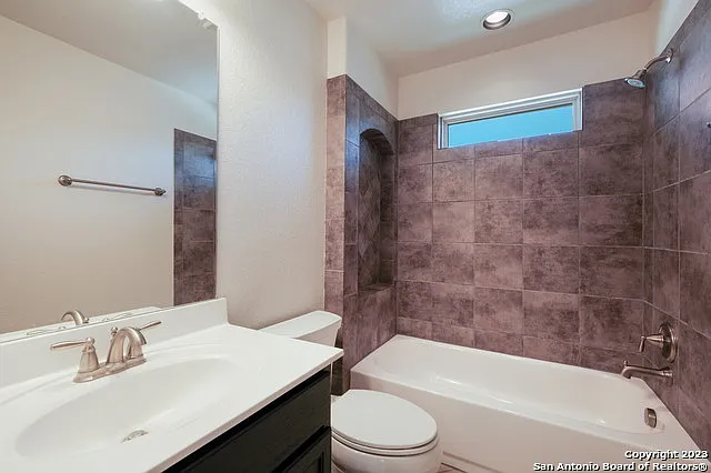 11723 Bricewood Hts — Photo 9