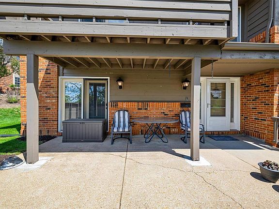 5th image of 1105 Claytonbrook Ct