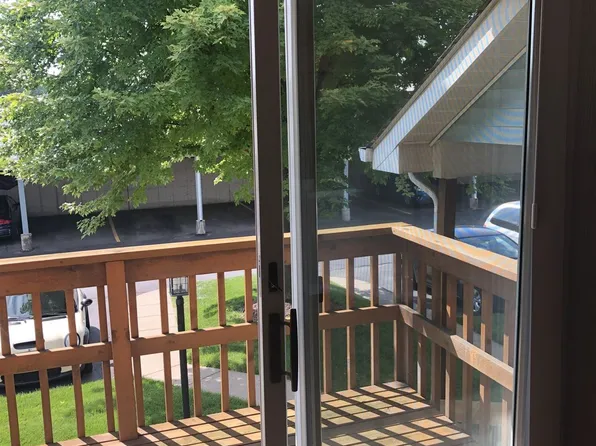 233 Pinewood Cir #48, Plymouth, MI 48170