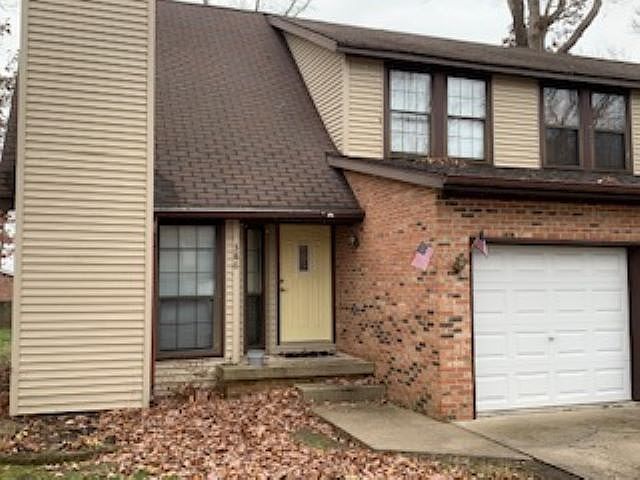 1st image of 386 White Oak Ln
