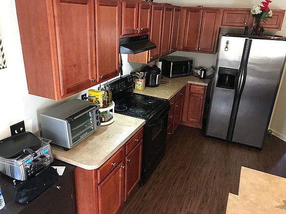 3rd image of 306 SE Victoria Gln