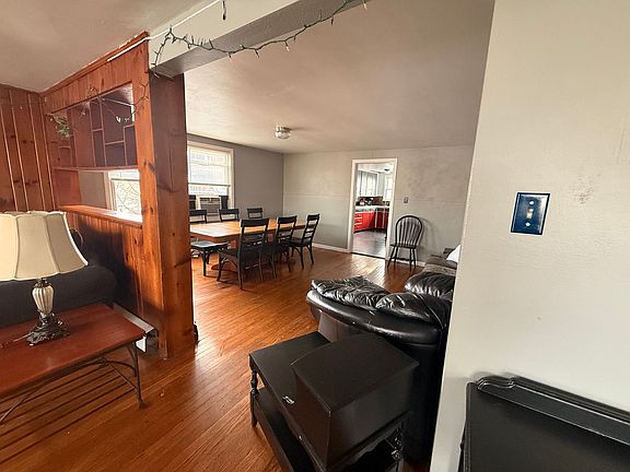 2nd image of 110 N Gill St