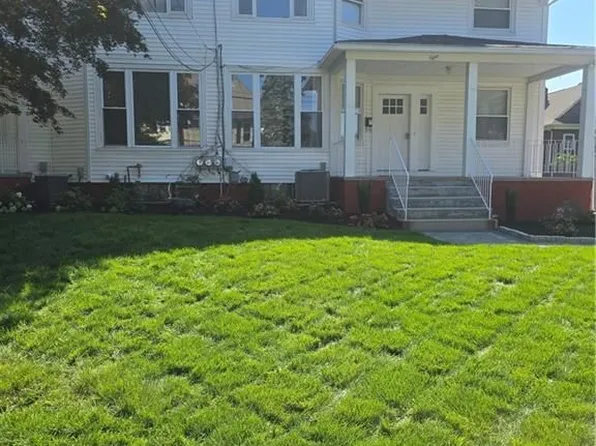 2245 Cranston St #2, Cranston, RI 02920