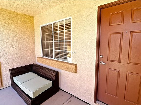 3rd image of 5383 Golden Barrel Ave