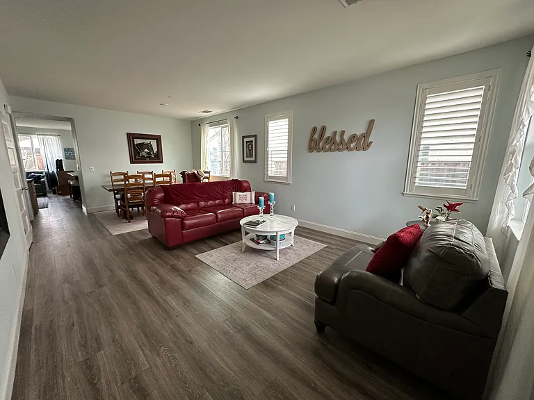 1248 Steinbeck Dr — Photo 3