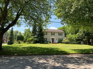 4166 Old Colony Rd, Kalamazoo, MI