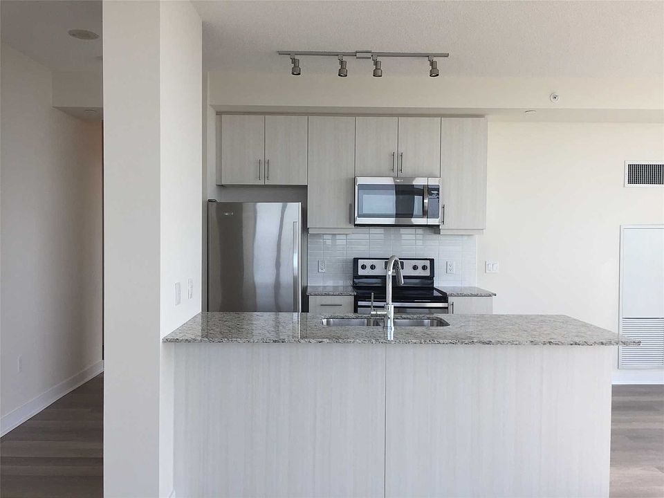 2nd image of 3975 Grand Park Dr Unit 4304