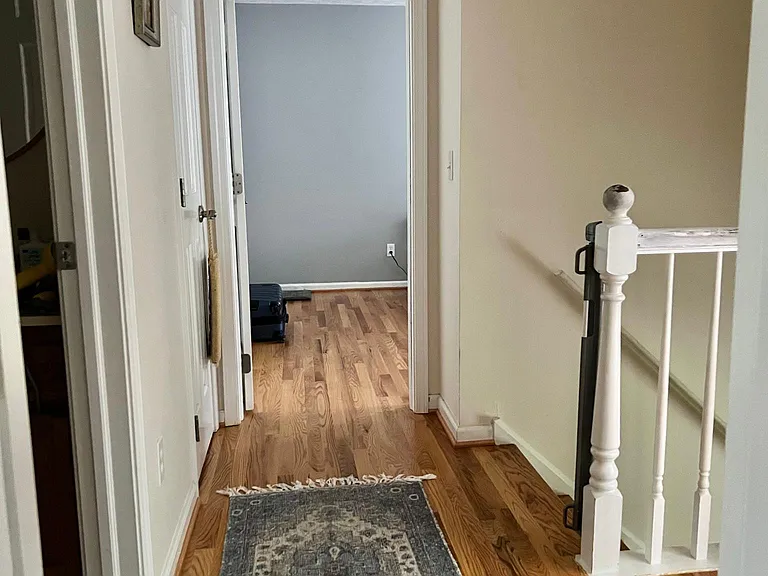 3911 Englewood Ct — Photo 10