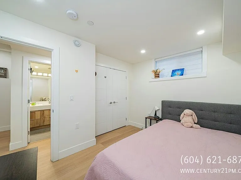 369 E 16th Ave #1 — Photo 20