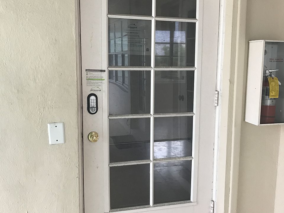 1st image of 1751 Washington Ave APT 4G