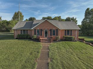 6415 Waid Cir, Paducah, KY 42001