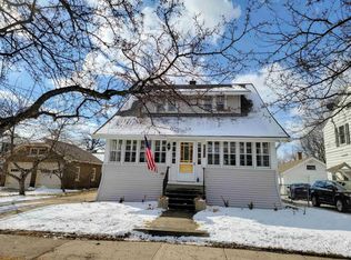 1117 Harney Ave, Oshkosh, WI 54901
