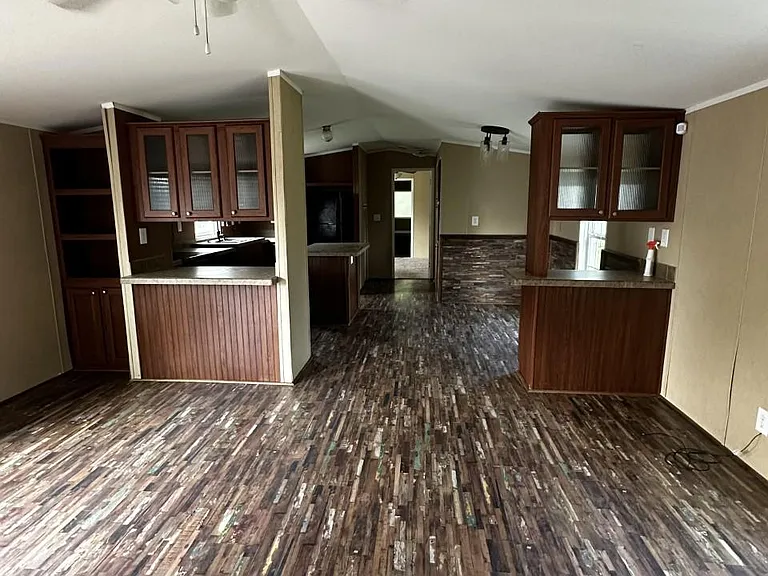 15600 Heckaman Loop — Photo 3
