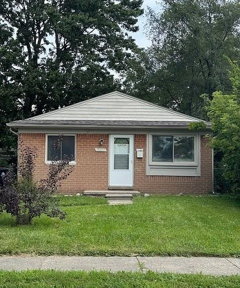 18683 Victor St — Photo 2