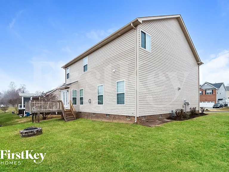 2184 McLaughlin Dr — Photo 15