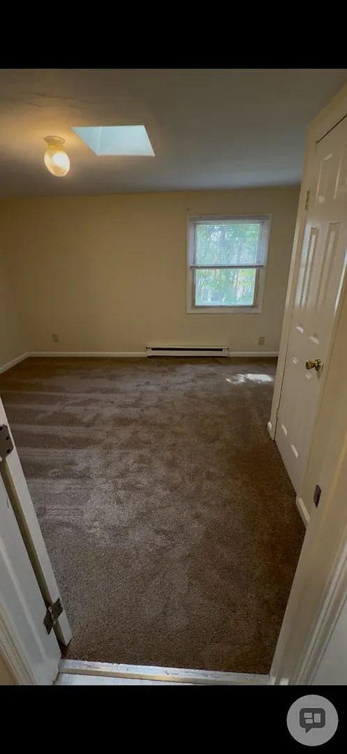 Charming 2BR Duplex in Norfolk — Photo 3