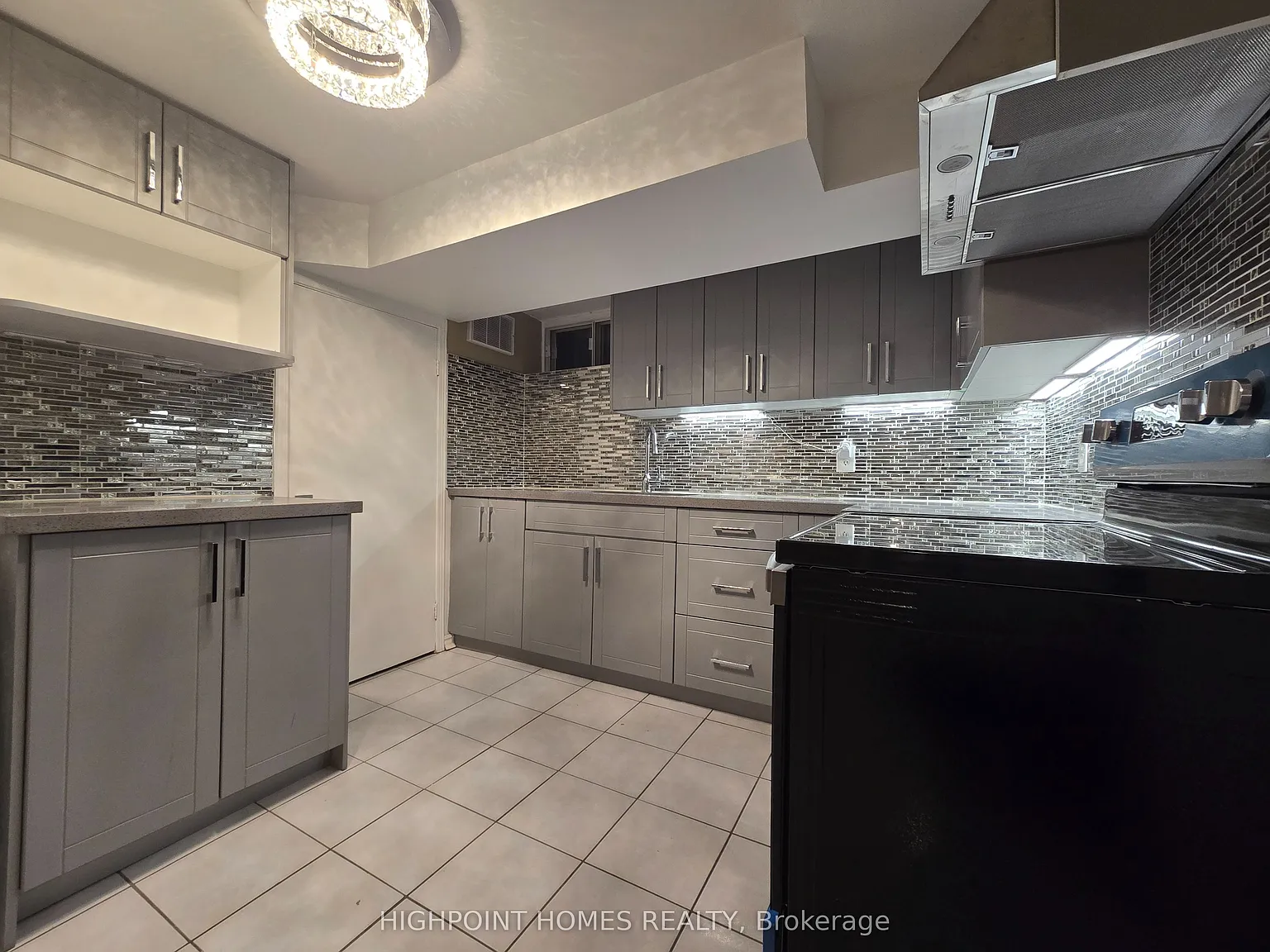 2 bed, $1,799 — Photo 1