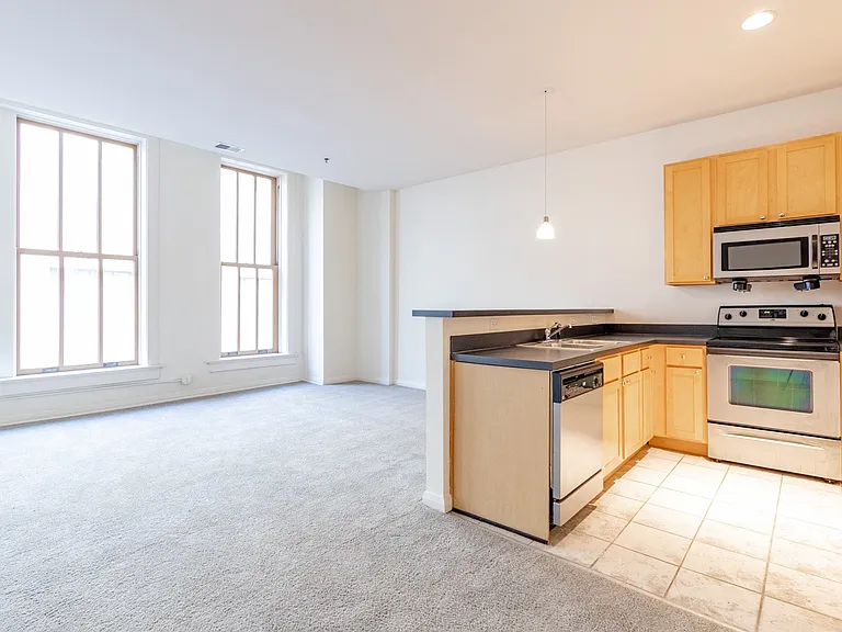 26 West Apartments — Photo 7