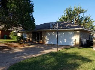 11809 Hastings Ave, Yukon, OK 73099