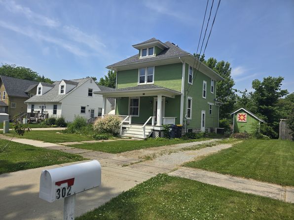 302 Long St