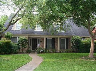 12 Jadecrest Ct, Conroe, TX 77304