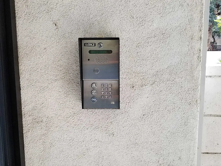 Comercio Ln — Photo 3