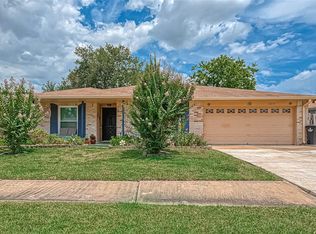 10219 Rancho Bernardo Ln, Sugar Land, TX 77498