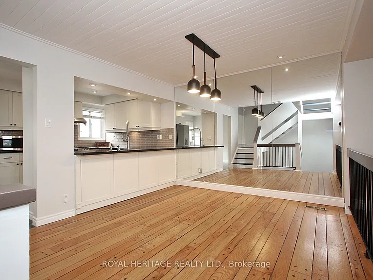 24 Reid Dr #6 — Photo 8