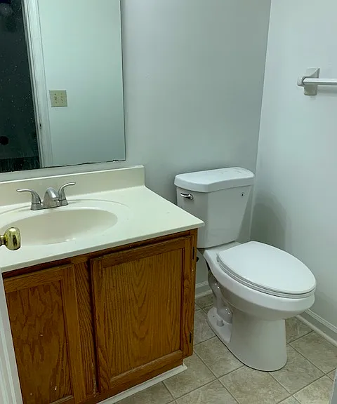 1050 Heatherwood Ct — Photo 8