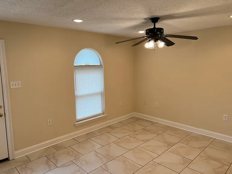 3877 W Loyola Dr — Photo 6