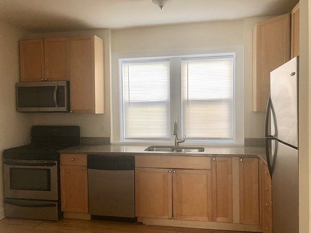 1st image of 6318 N Mozart St #2F