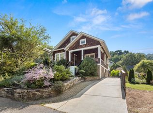 5 Oak Park Rd, Asheville, NC 28801