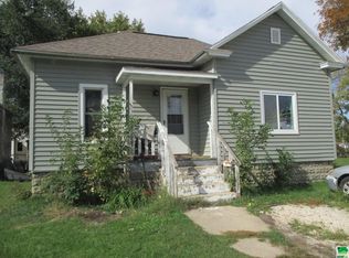 207 Union St, Cherokee, IA 51012