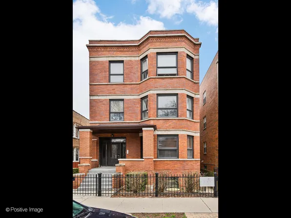 3247 S Emerald Ave, Chicago, IL