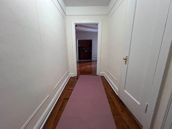 5th image of 2901 Matthews Ave APT 3A