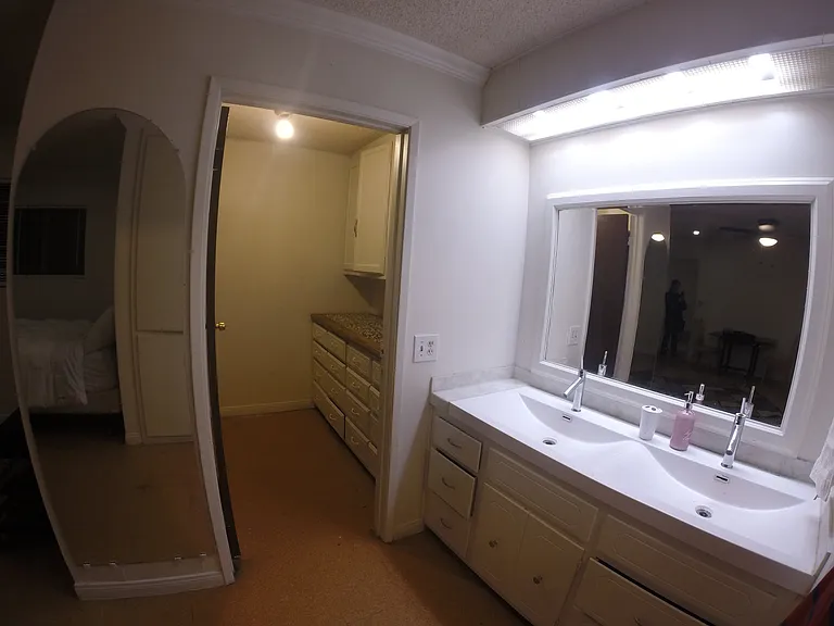 6003 Hazelbrook Ave — Photo 4