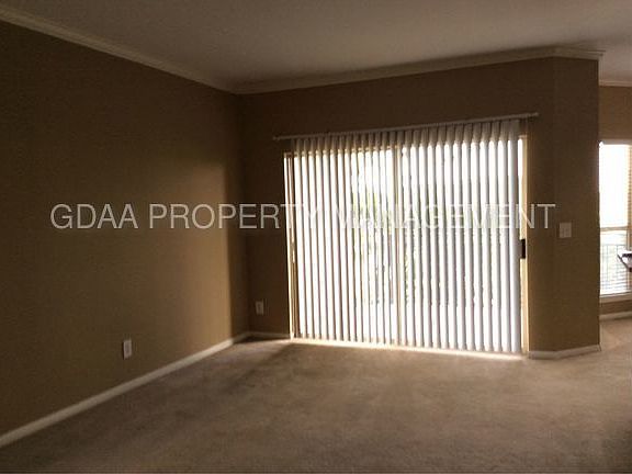 3rd image of 6000 Shepherd Mountain Cv Unit 2009