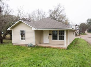104 N Dillard St, Bryan, TX 77803