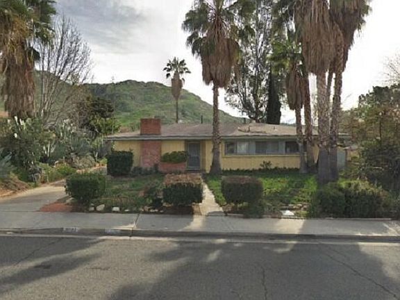 3522 Mt. Vernon, Front Yard