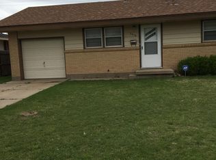 2610 Navajo Rd, Pampa, TX 79065