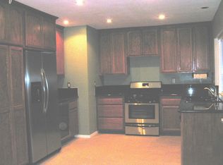 1676 Palomar Dr, San Marcos, CA 92069