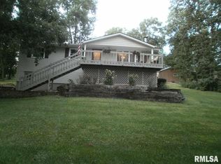 204 Central Park Ave, Geneseo, IL 61254