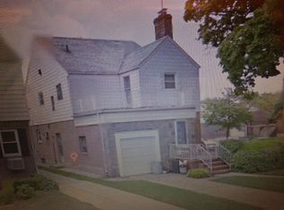 7502 173rd St, Fresh Meadows, NY 11366