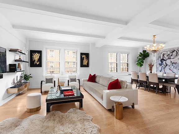 2nd image of 120 W 70th St APT 8A
