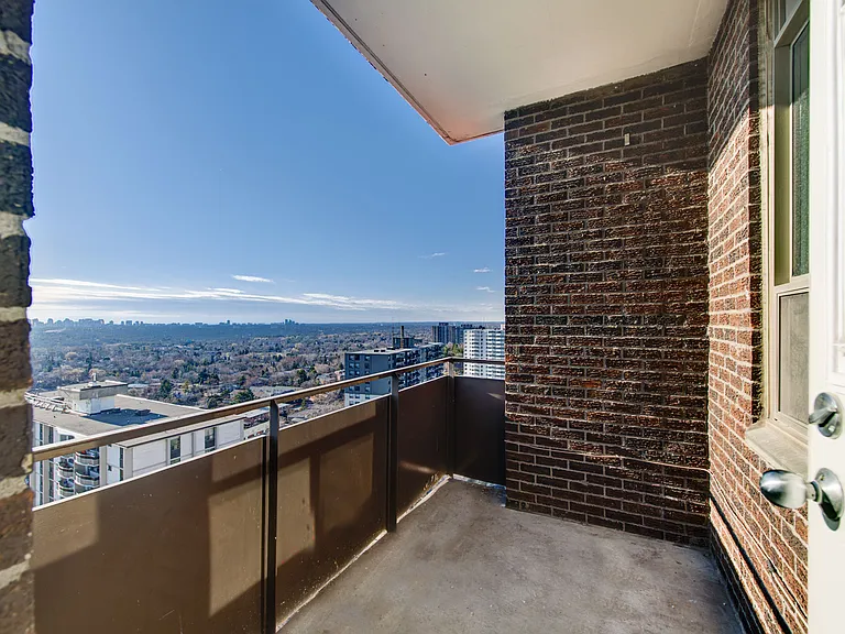 2600 Don Mills Rd — Photo 32